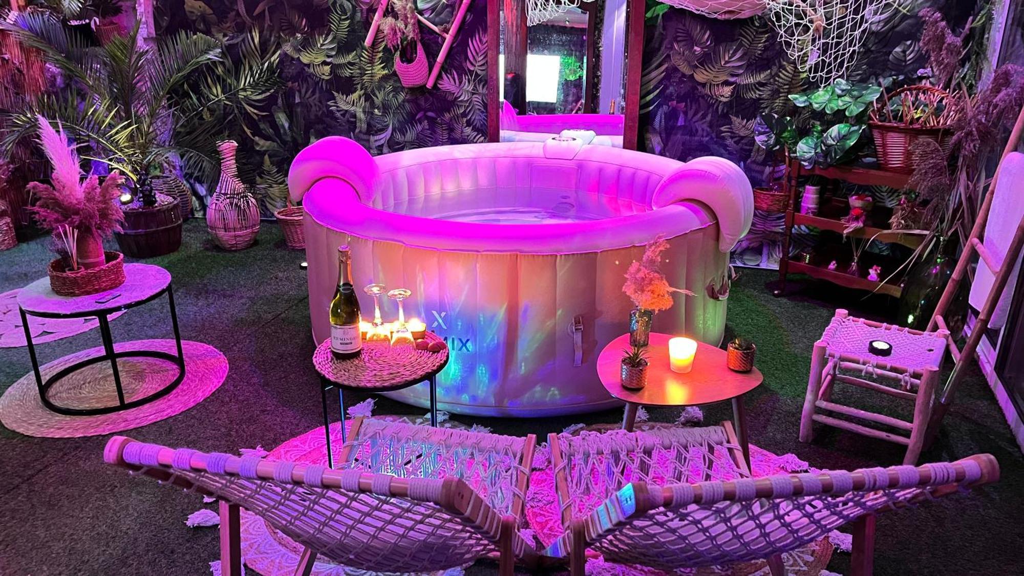 Un Mirage Tropical En Bord De Loire, Love Et Detente Saint-Clément-des-Levées 外观 照片